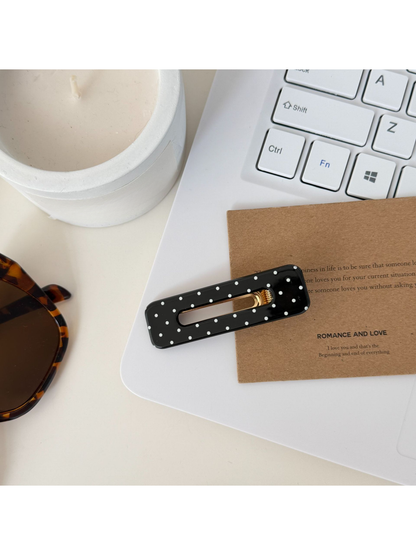 Beau - Polka Dot Geometric Duckbill Hair Clip