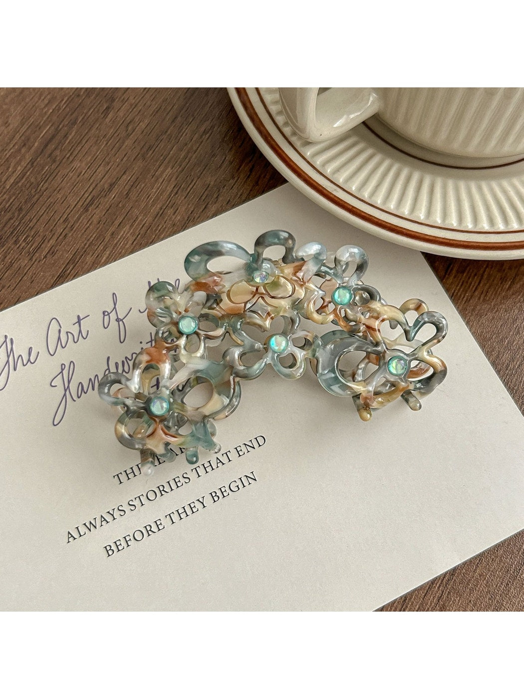 Beau - Openwork Flower Acetate Hair Claw Clip
