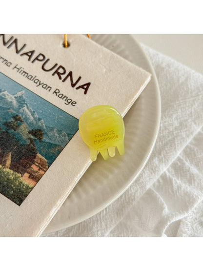 Beau - Mini Round Hair Claw Clip