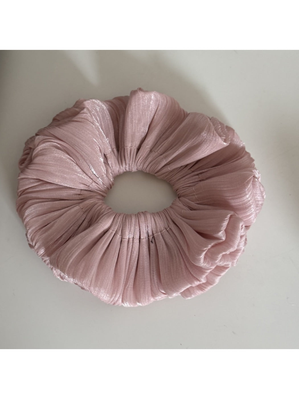 Gifty - Elegant Pleated Bud Shaped Scrunchie