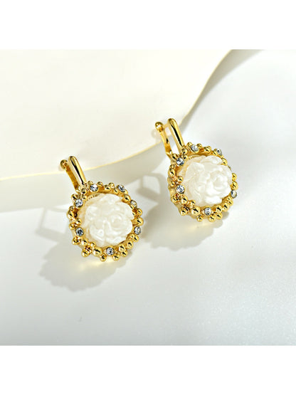 Earedge - Elegant Rose Shaped Earrings
