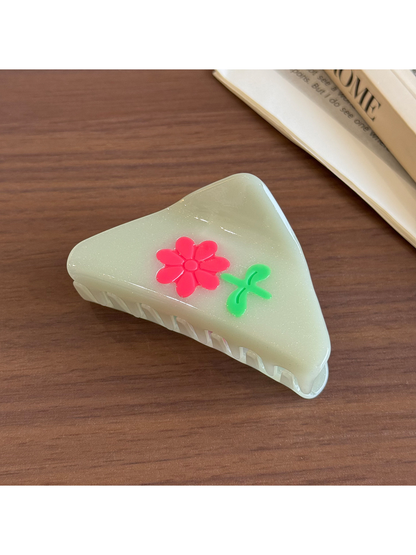 Beau - Retro Flower Triangle Acetate Hair Clip
