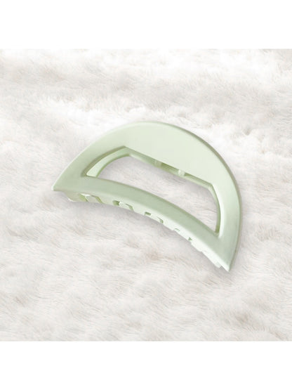 Beau - Plastic Half Circle Geometric Hair Claw Clip
