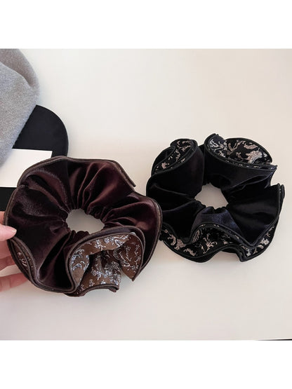 Gifty - Velvet Floral Four Layer Scrunchie