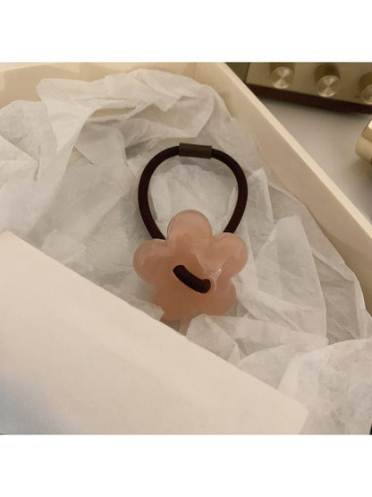 Gifty - Pretty Floral Pattern Hair Tie