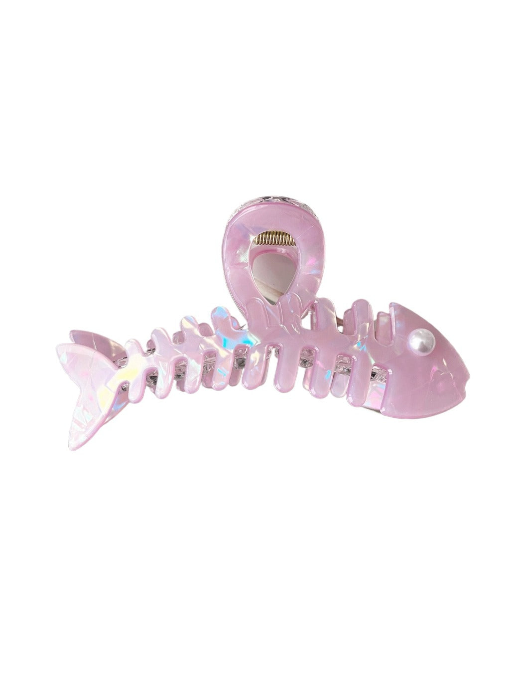 Beau hair clip clipped into thick hair, demonstrating hold and style