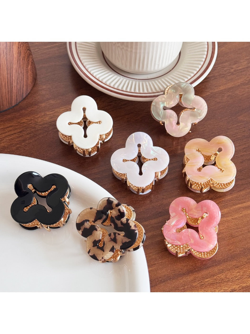 Beau - Elegant Small Flower Hair Clip for Bangs