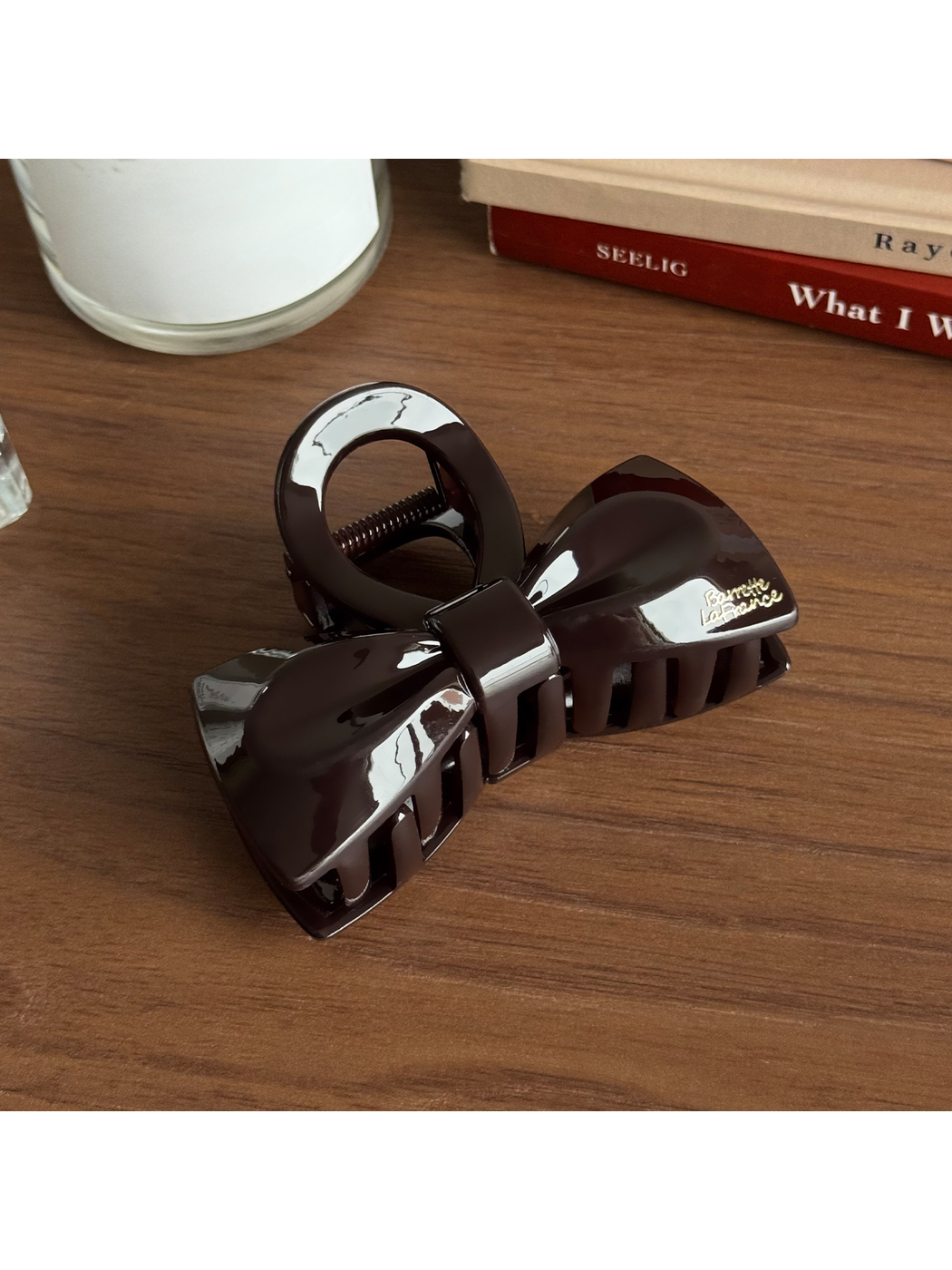 Beau - Glossy Bow Shape Geometric Claw Clip