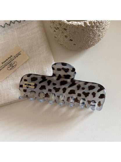Beau - Versatile Leopard Print Hair Clip