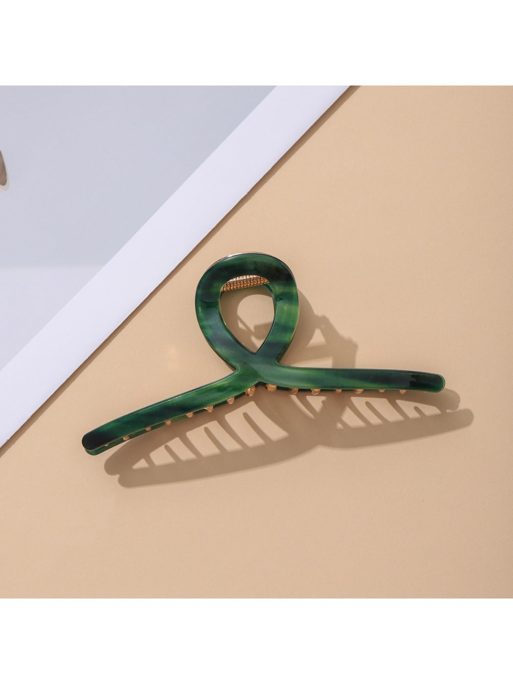 Beau - Elegant Large Cross Design Claw Clip