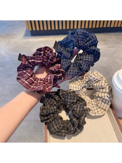Gifty - Vintage Tartan Pleated Hair Scrunchie