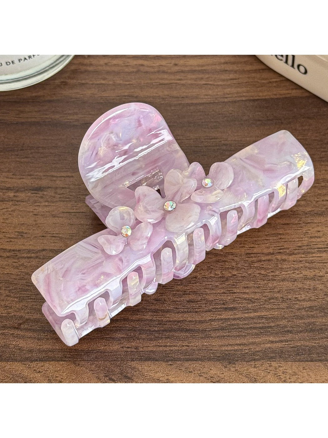 Beau - Acetate Hair Claw Clip with Flower Design