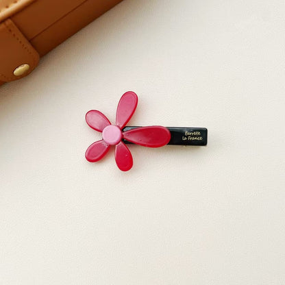 Beau - Sweet Flower Design Hair Clip