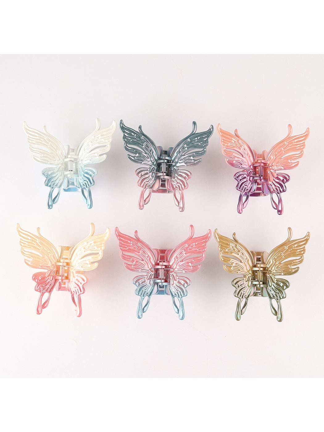 Beau - Gradient Butterfly Design Plastic Claw Clip