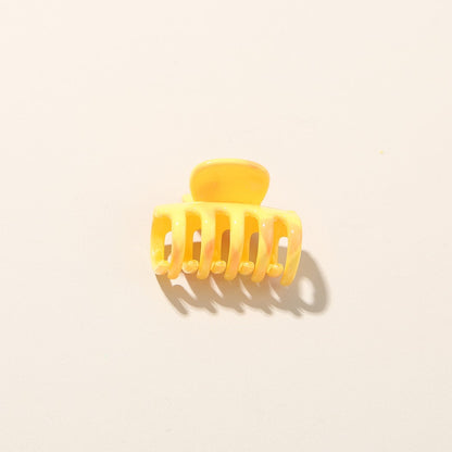 Beau - Cute Glossy Bangs and Flyaway Claw Clip