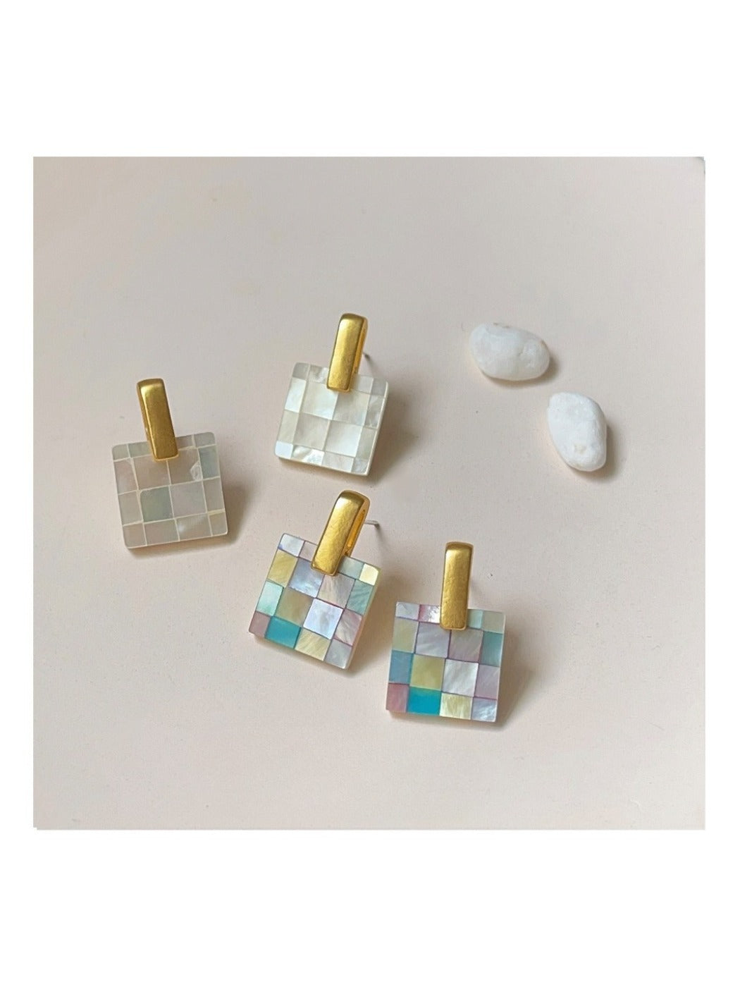 Earedge - Elegant Resin Geometric Earrings