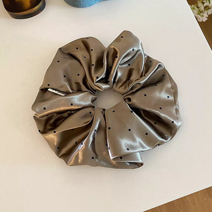 Gifty - Simple Dot Print Fashion Commuter Scrunchie