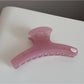 Beau - Curved Straight Bar Design Claw Clip