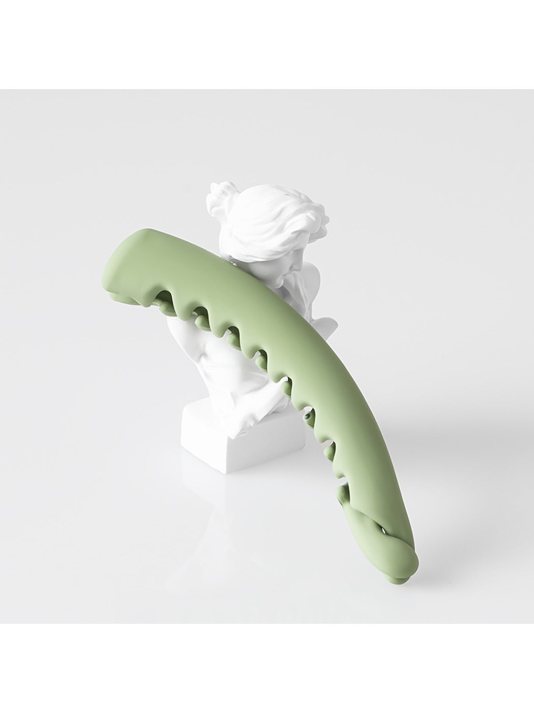 Beau - Minimalist Large Hair Banana Clip