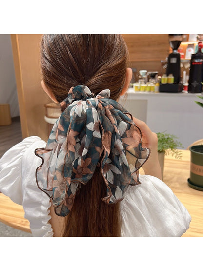 Gifty - Chic Ribbon Tie Scrunchie