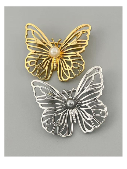 Brovia - Openwork Butterfly Alloy Fashion Brooch Pin