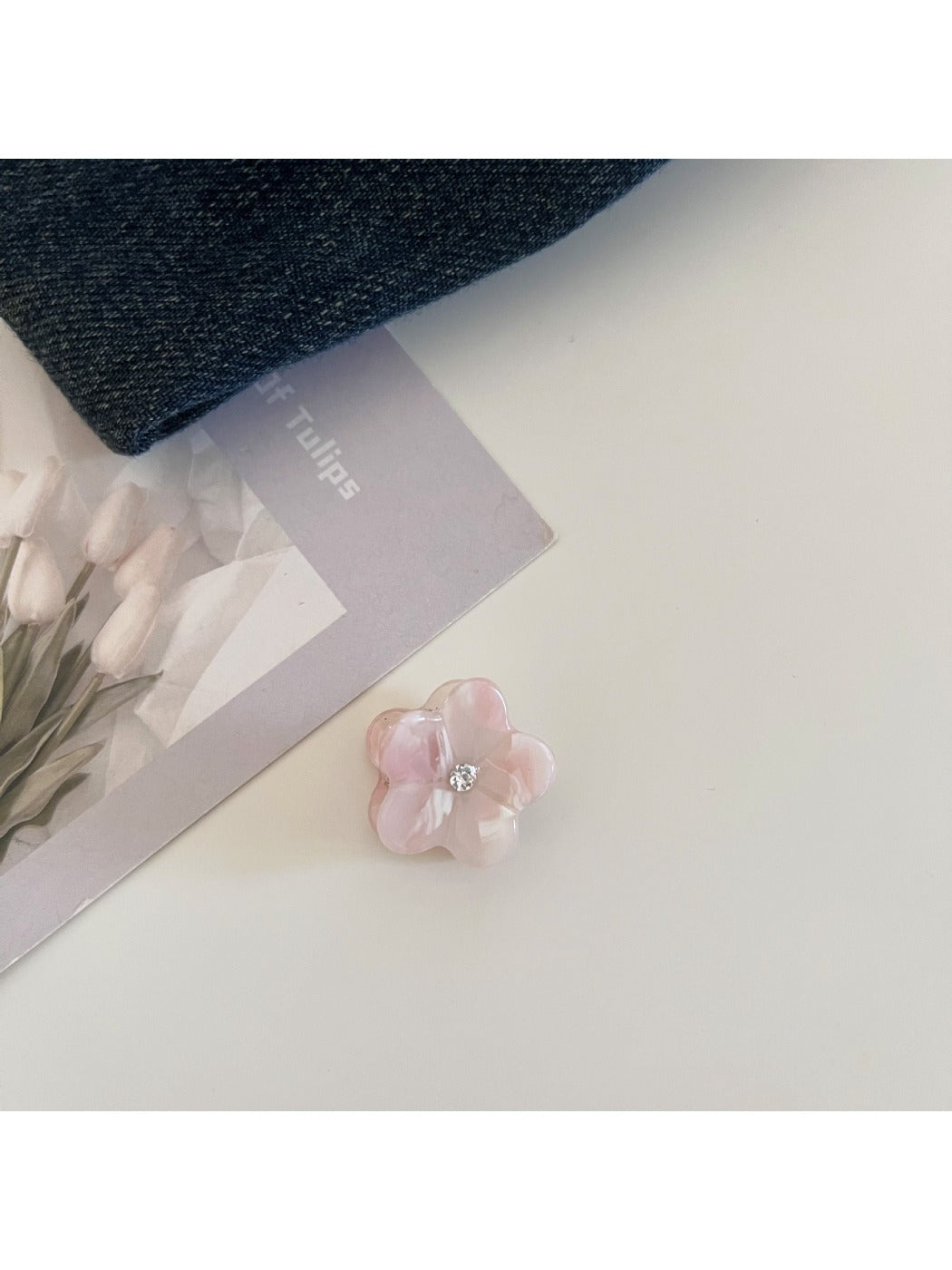 Beau - Mini Flower Shaped Hair Claw Clip