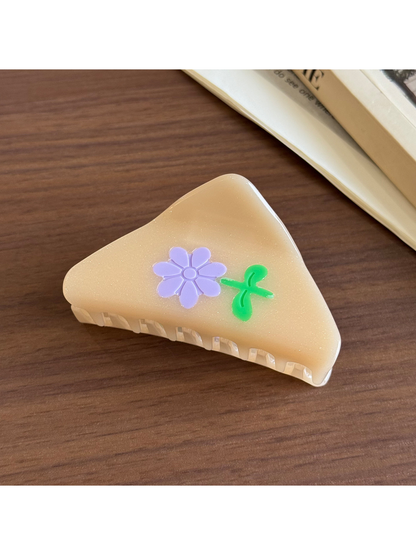 Beau - Retro Flower Triangle Acetate Hair Clip