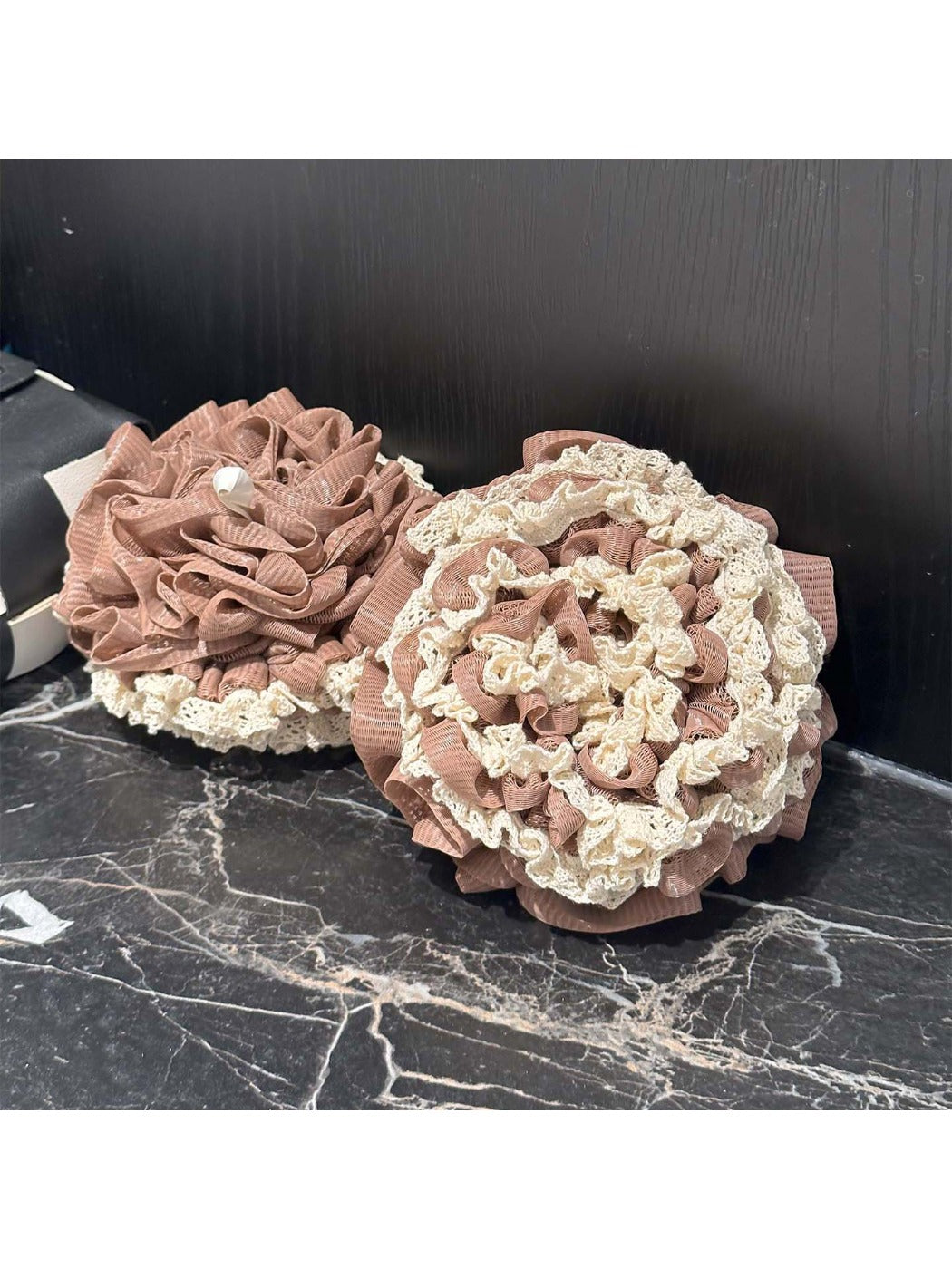 Papo - Luxury Lace Bath Pouf