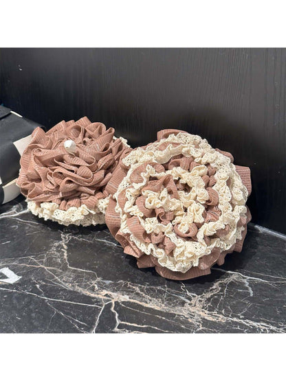 Papo - Luxury Lace Bath Pouf