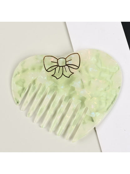 Camerow - Compact Heart Shaped Comb