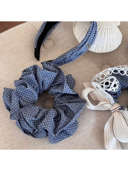 Gifty - Small Floral Print Scrunchie and Headband