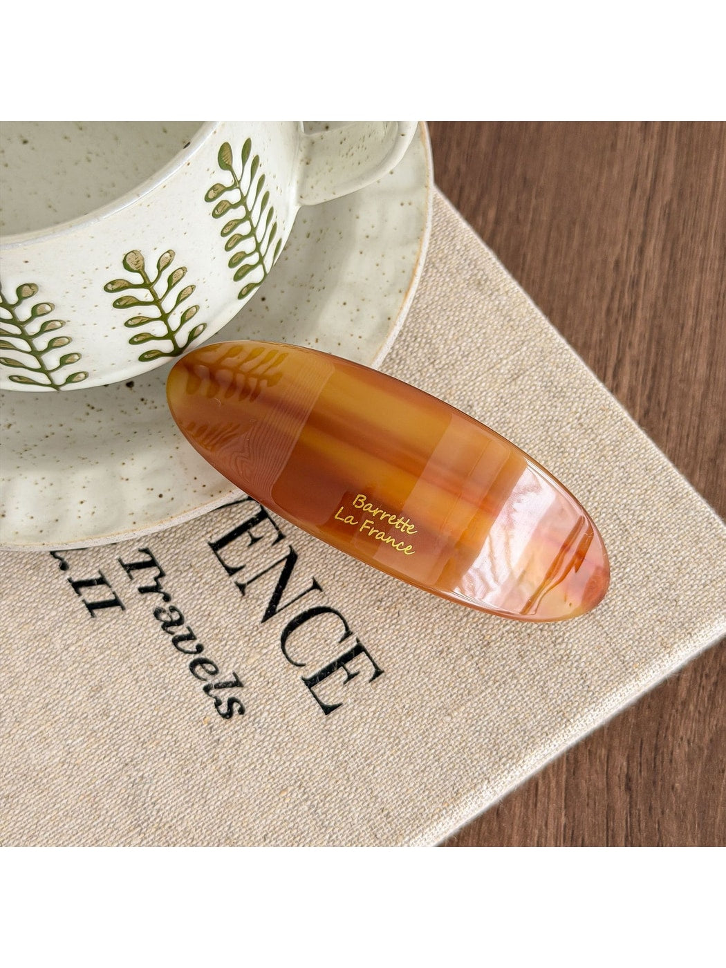 Beau - Modern Oval Acetate Alloy Hair Clip