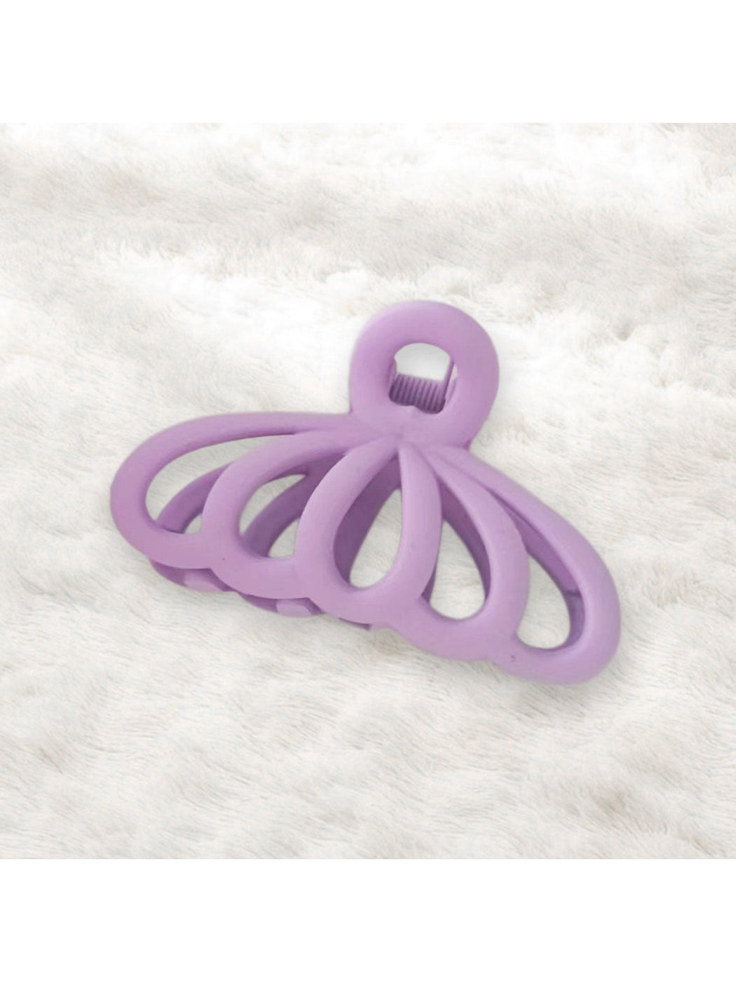 Beau - Hollow Fan Shape Plastic Hair Claw Clip