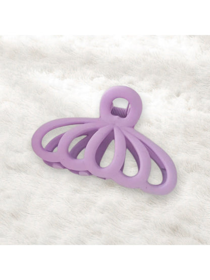 Beau - Hollow Fan Shape Plastic Hair Claw Clip