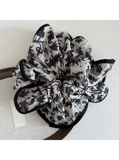 Gifty - Vintage Printed Polyester Hair Scrunchie