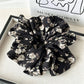 Gifty - Elegant Floral Pattern Scrunchie