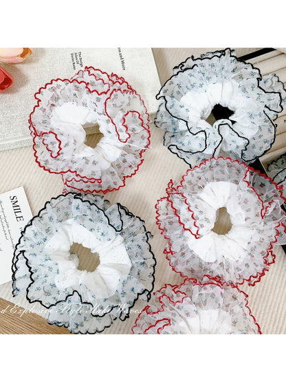 Gifty - Lace Floral Hair Loop