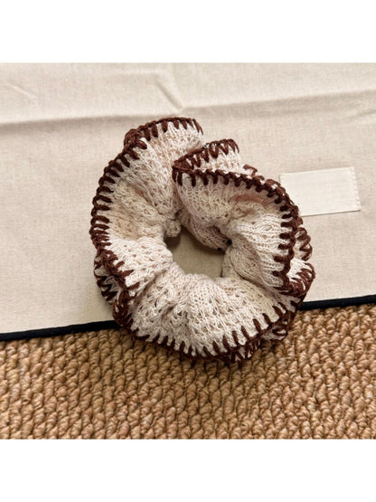 Gifty - Retro Aesthetic Chunky Hair Scrunchie