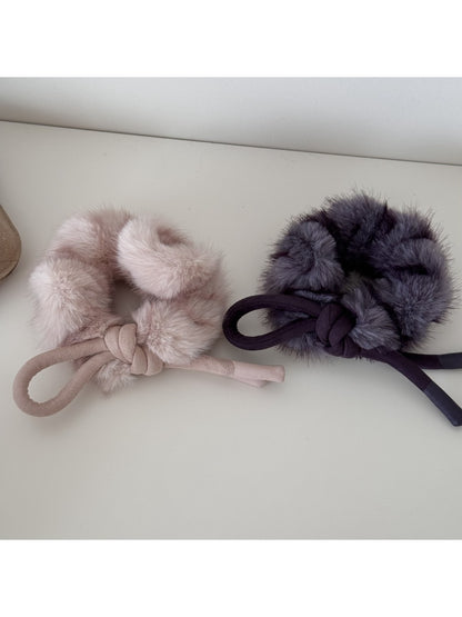 Gifty - Adorable Soft Plush Bow Hair Scrunchies