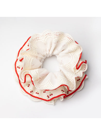 Gifty - Sophisticated Lace Hair Accessories