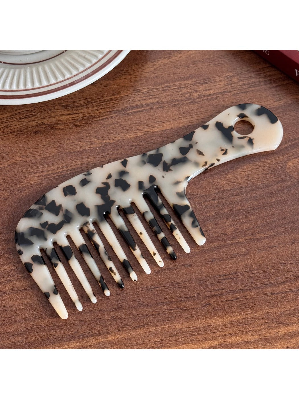 Camerow - Chic Long Handle Comb Wide Tooth Design Acetate