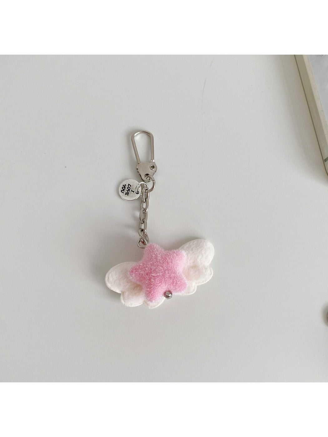 Keypus - Flocked Angel Wing Five-Point Star Keychain