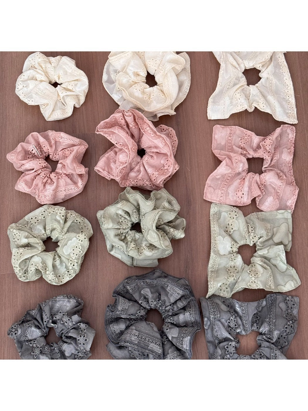 Gifty - Soft Scrunchie Hair Tie