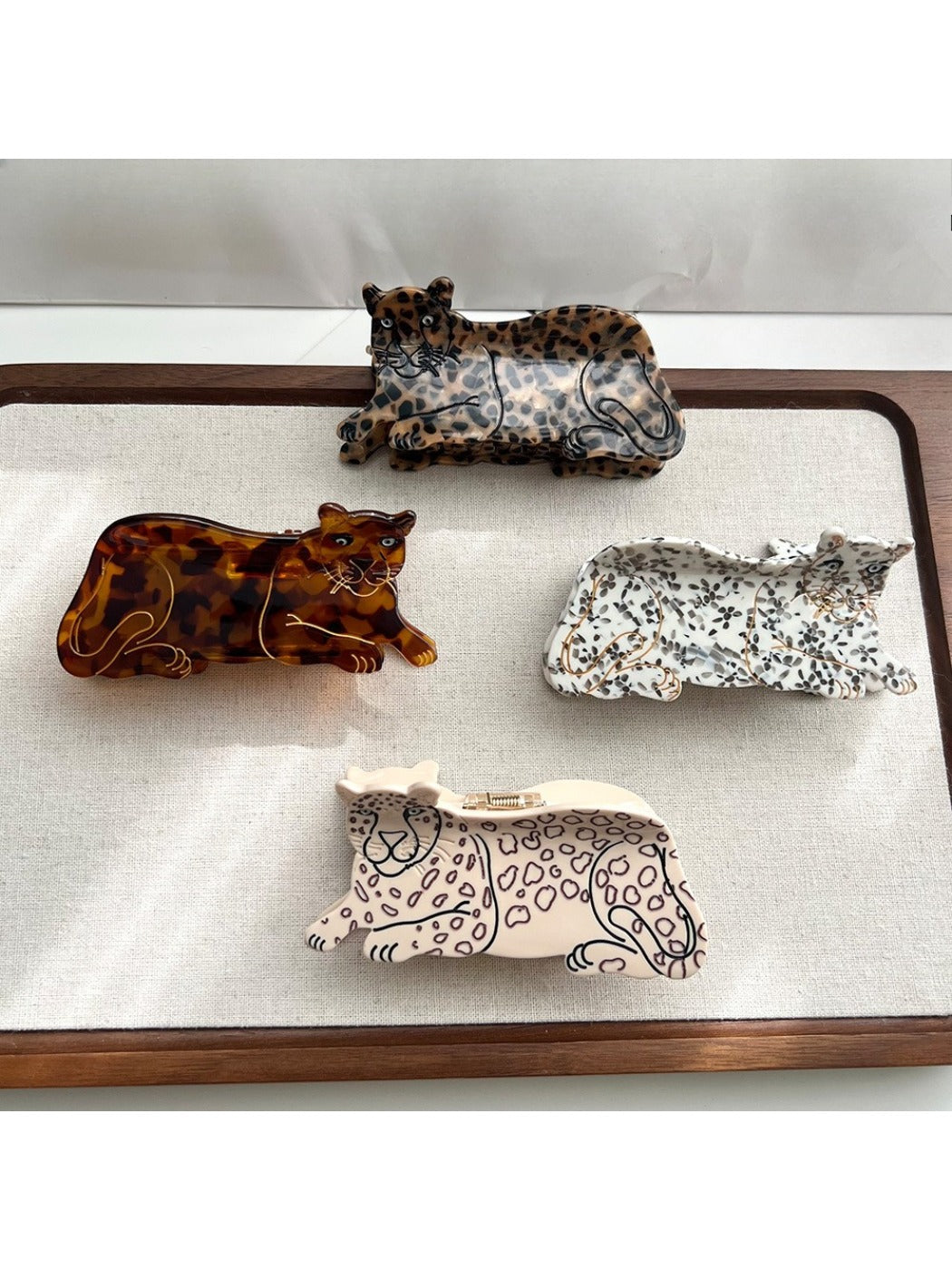 Beau - Lounging Leopard Hair Clip
