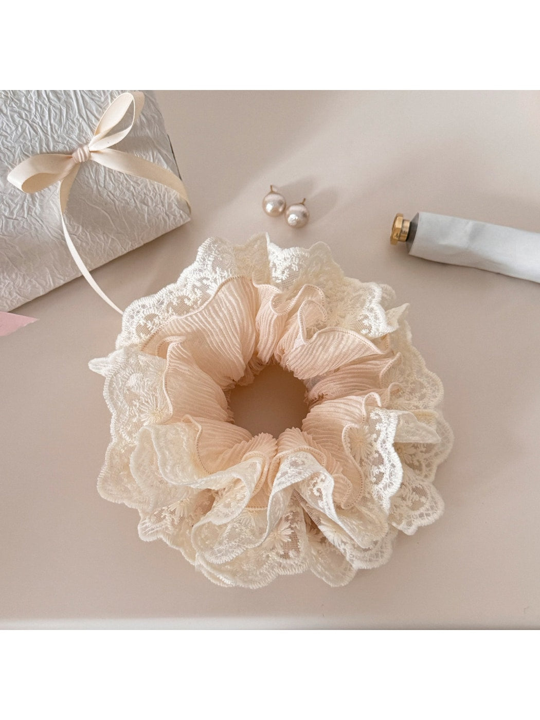 Gifty - Double Layer Lace Ruffle Polyester Scrunchie