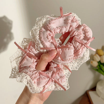 Gifty - Lace Trim Bow Scrunchie