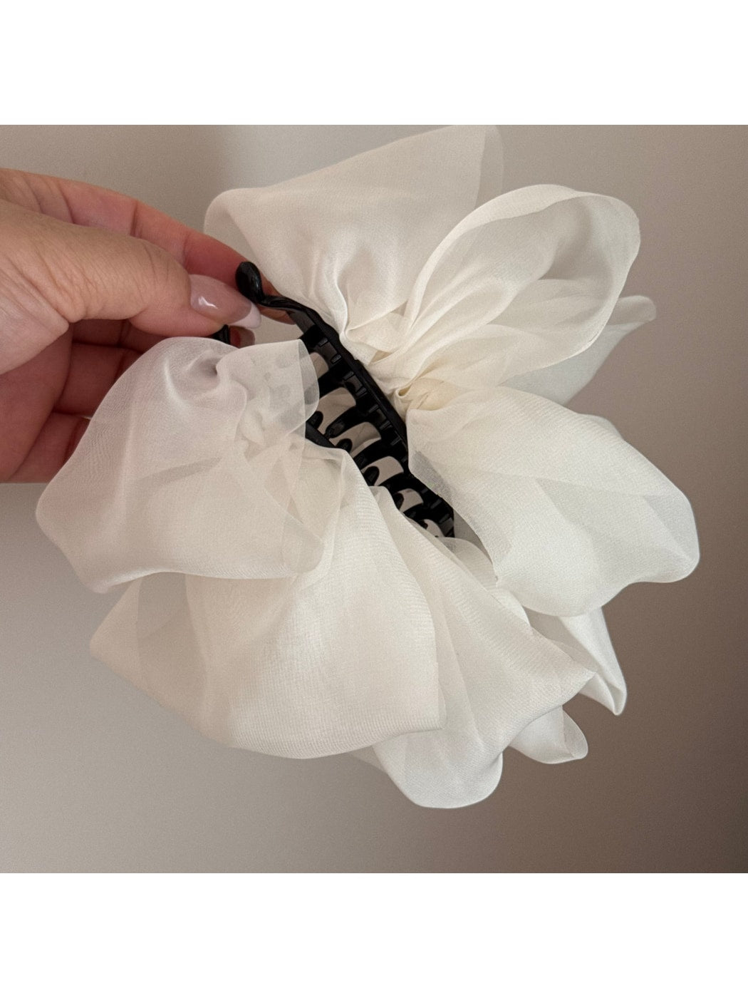 Beau - Polka Dot Ruffle Banana Clip Hair Accessory