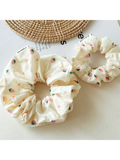 Gifty - Cute Strawberry Hair Scrunchie