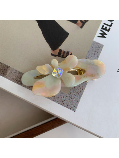 Beau - Sparkling Rhinestone Flower Hair Clips