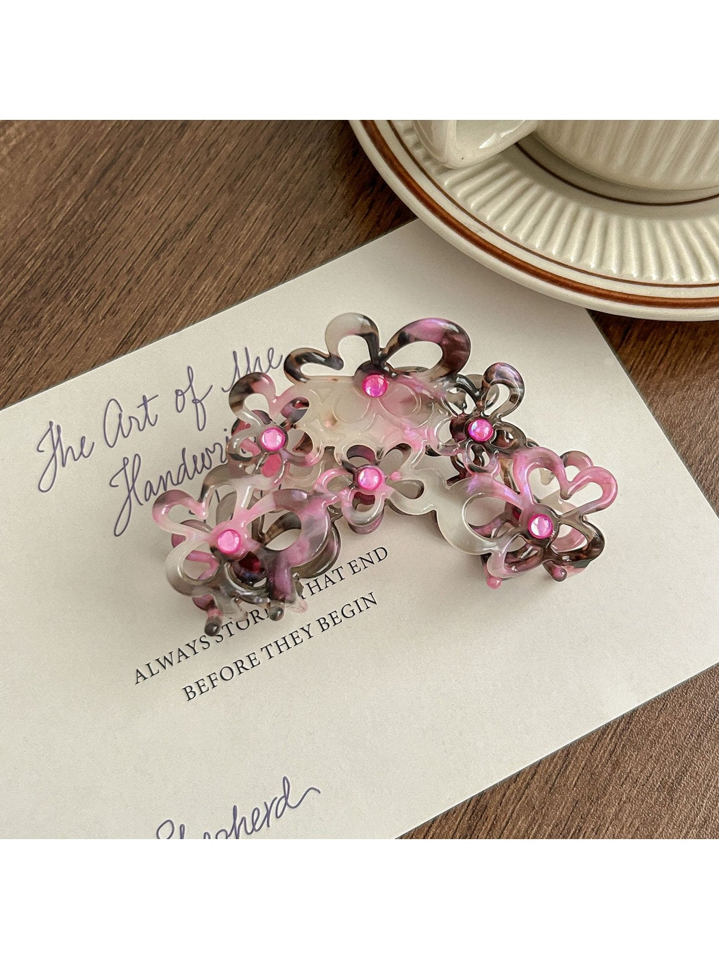 Beau - Openwork Flower Acetate Hair Claw Clip